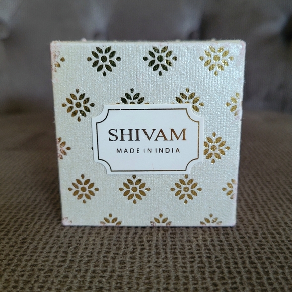 Shivam Garnet❤️ Ring💍 - NIB - Picture 6 of 16